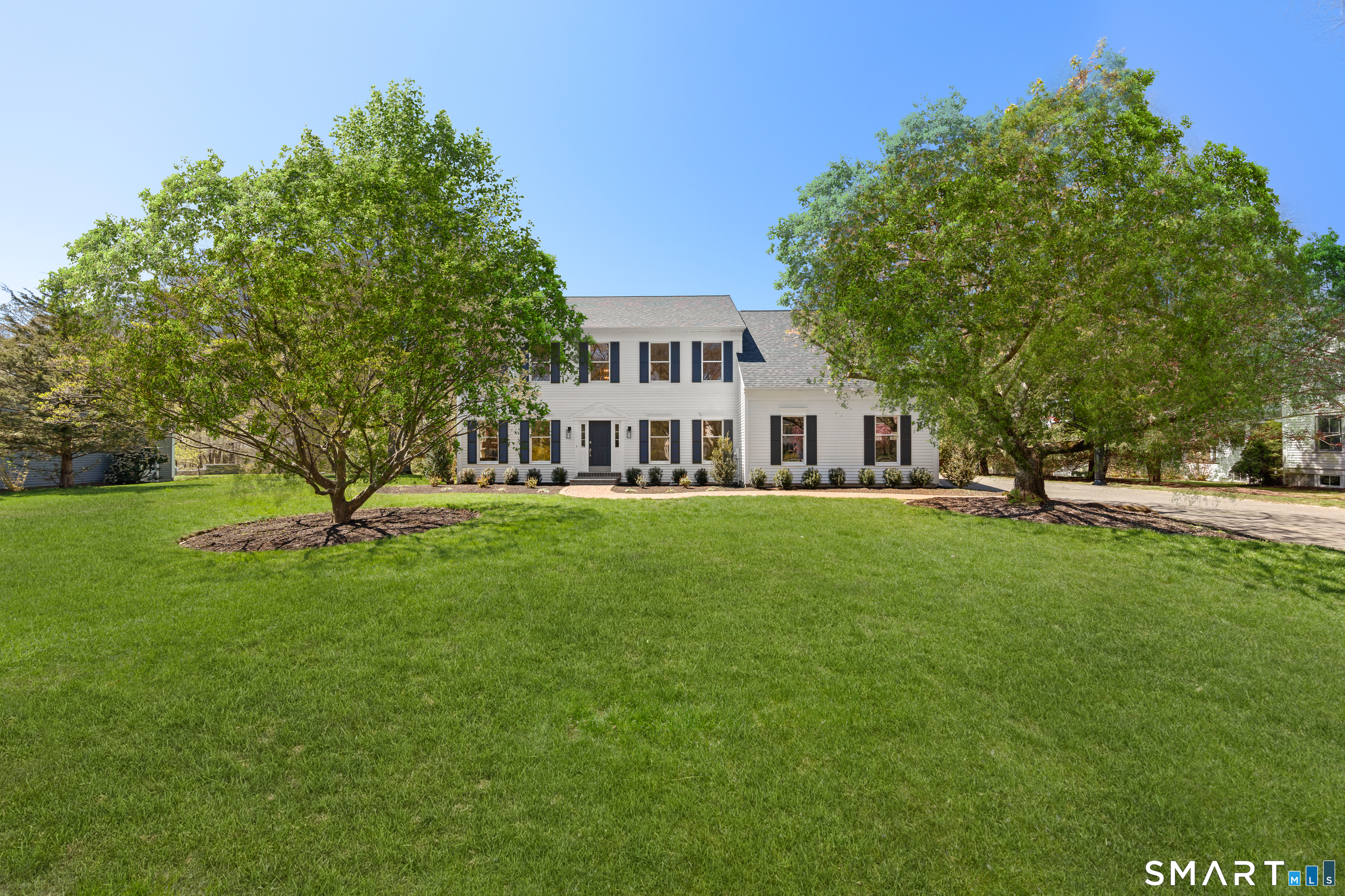276 Flintlock Road Fairfield, CT 06890 - Photo 1 of 39