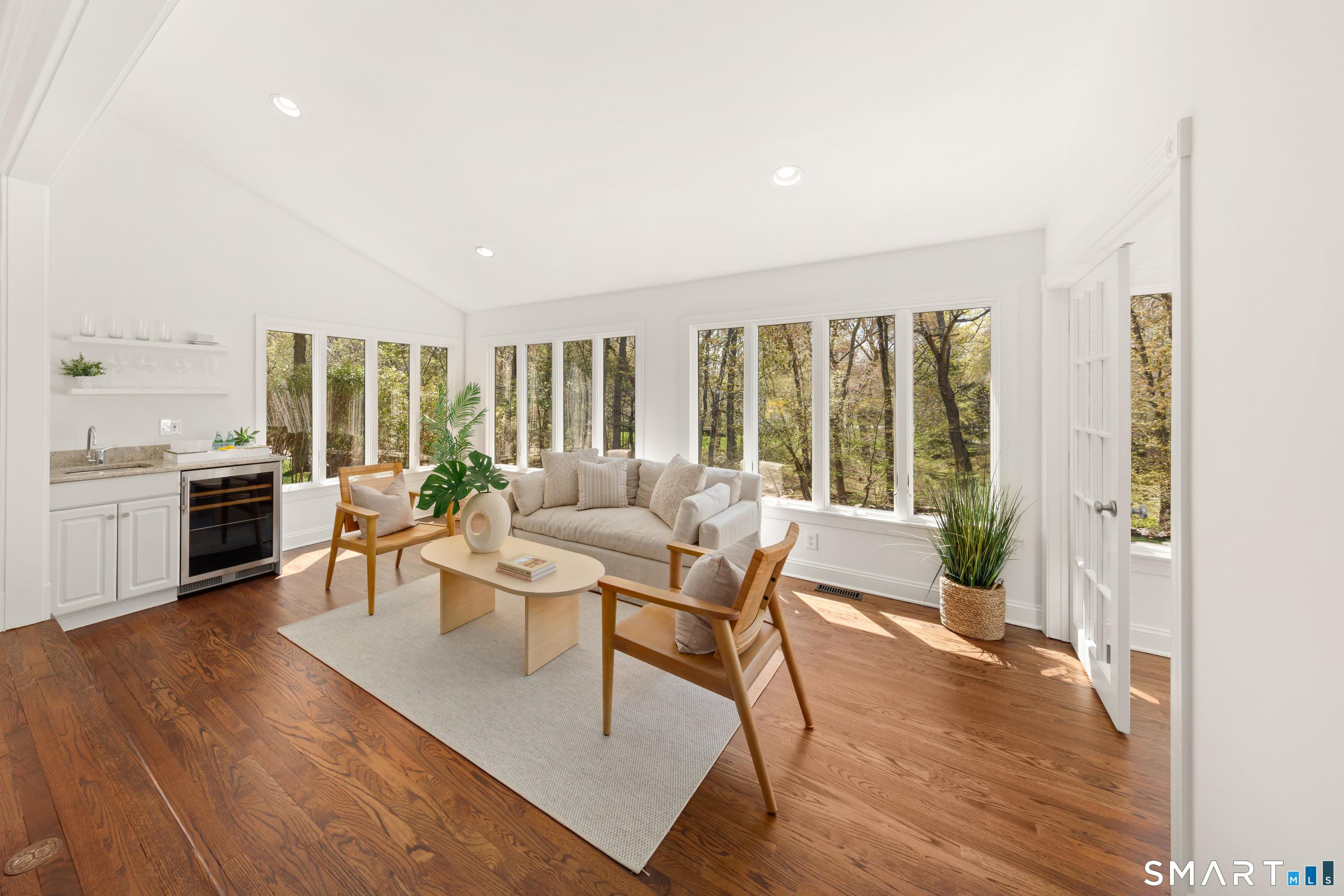 276 Flintlock Road Fairfield, CT 06890 - Photo 11 of 39