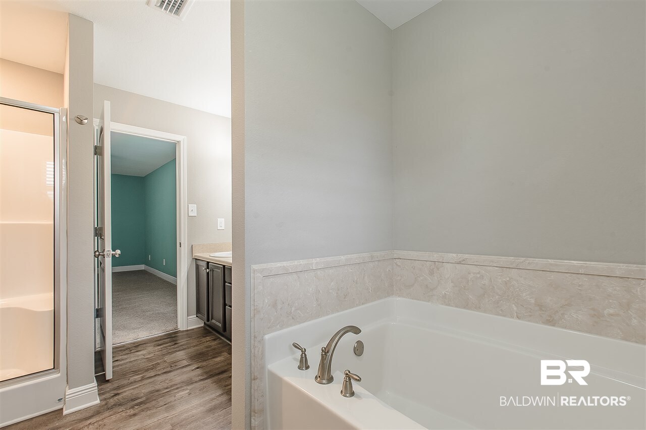 1366 Majesty Loop Foley, AL 36535 - Photo 21 of 34
