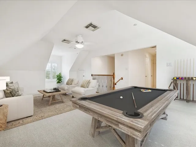 $949,000 | 6324 Elm Court, Bellaire, TX 77401