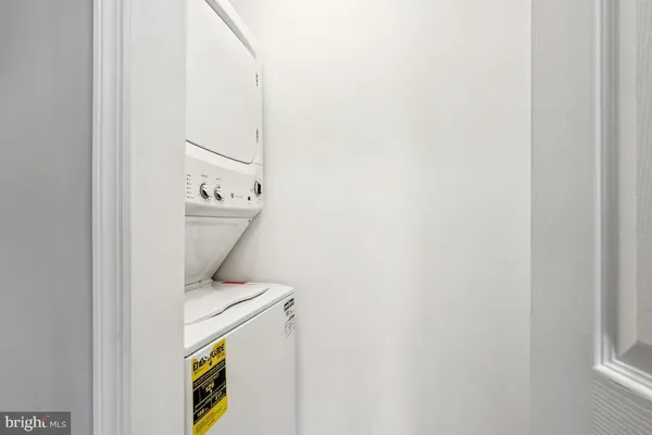 $264,900 | 2702 Kenwood Drive, Pine Hill, NJ 08021