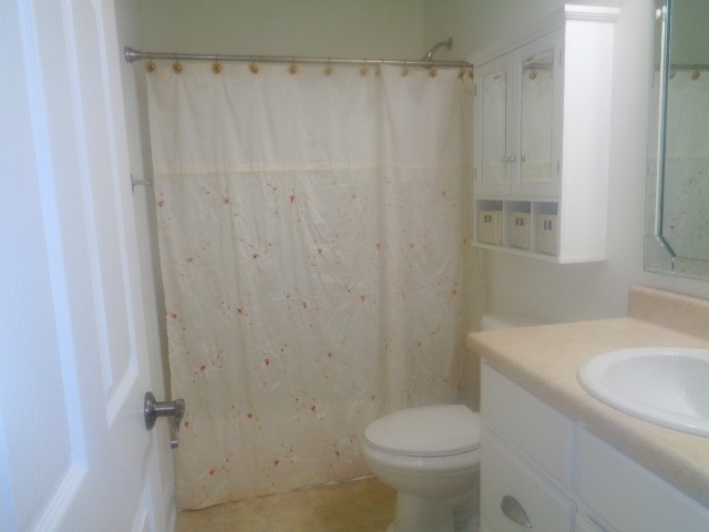315 Lookover Drive, Unit WALK IN LEVEL INTERIOR Anderson, SC 29621 - Photo 23 of 36 Gallery Image 23