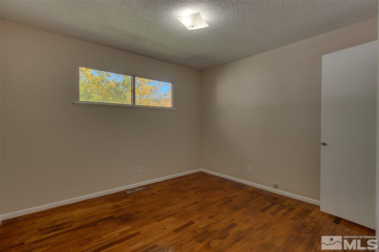 1301 Akard Drive Reno, NV 89503 - Photo 7 of 15 Photo 7