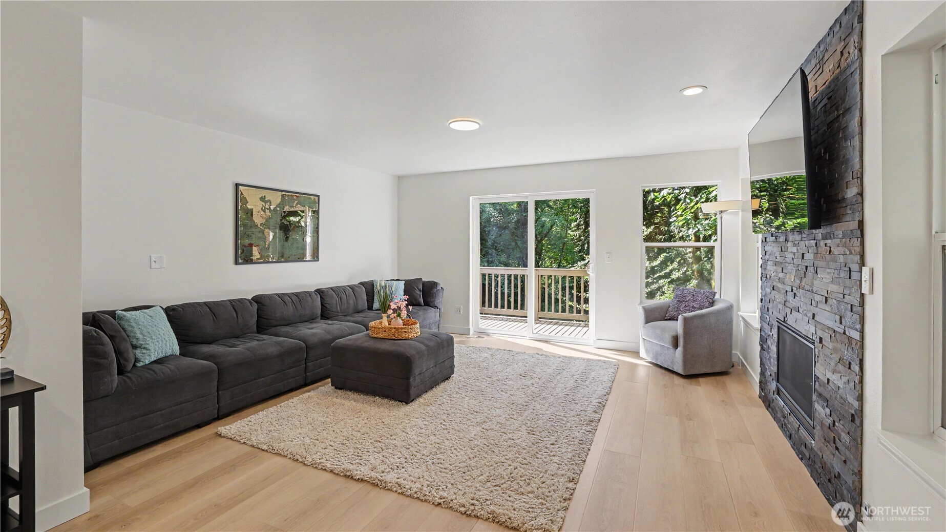 14719 102nd Avenue Northeast Bothell, WA 98011 - Photo 18 of 40