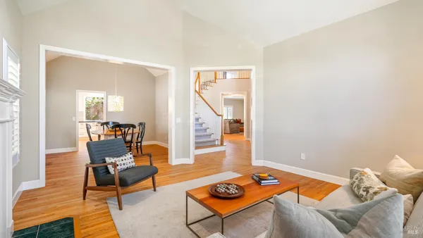 $1,395,000 | 336 Jessie Court, Windsor, CA 95492