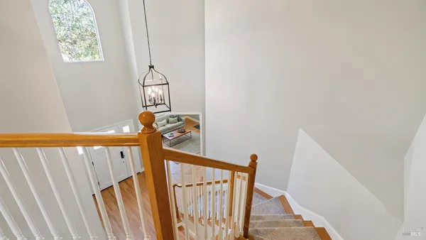 $1,395,000 | 336 Jessie Court, Windsor, CA 95492