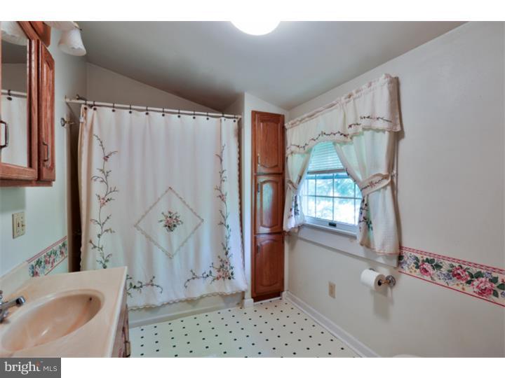 1479 Mauck Road Blue Bell, PA 19422 - Photo 17 of 22 Gallery Image 17