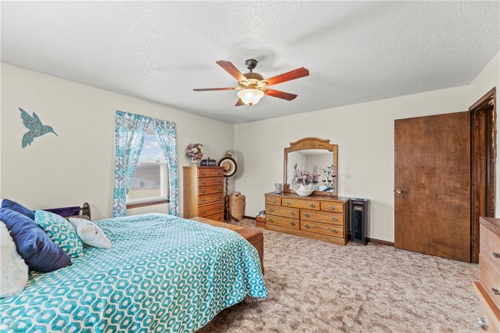 314 Northeast 550th Road Warrensburg, MO 64093 - Photo 21 of 60