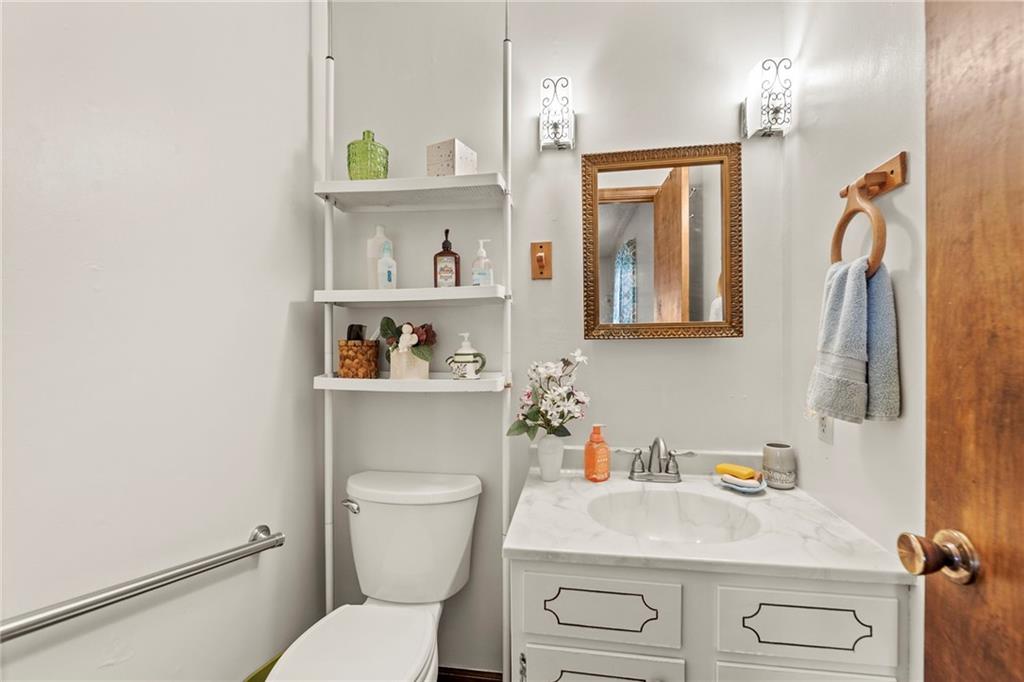 314 Northeast 550th Road Warrensburg, MO 64093 - Photo 23 of 60