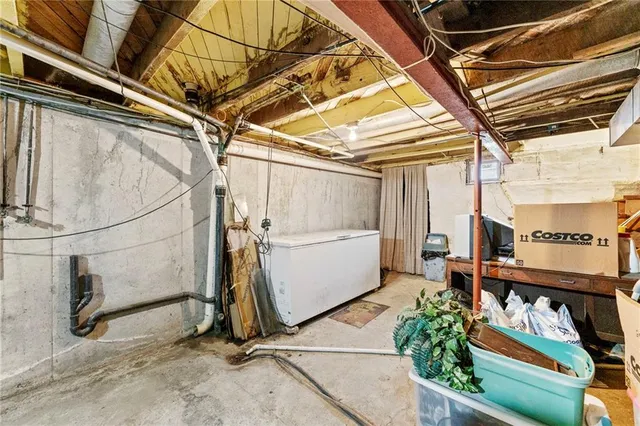 $555,500 | 314 Northeast 550th Road, Warrensburg, MO 64093