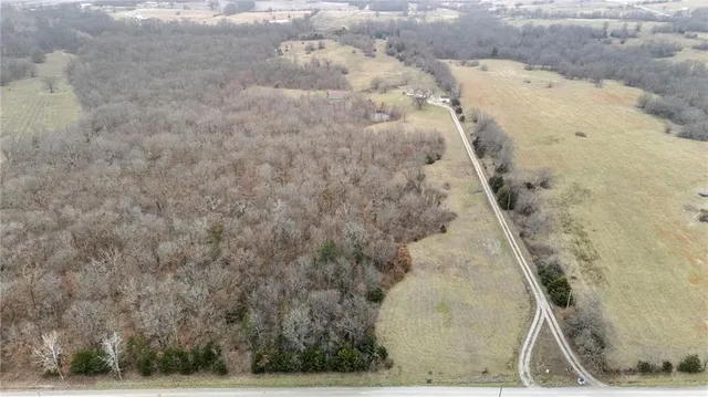 $555,500 | 314 Northeast 550th Road, Warrensburg, MO 64093