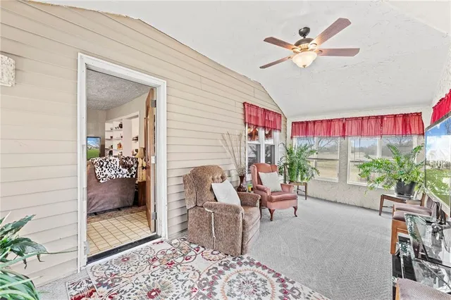 $555,500 | 314 Northeast 550th Road, Warrensburg, MO 64093