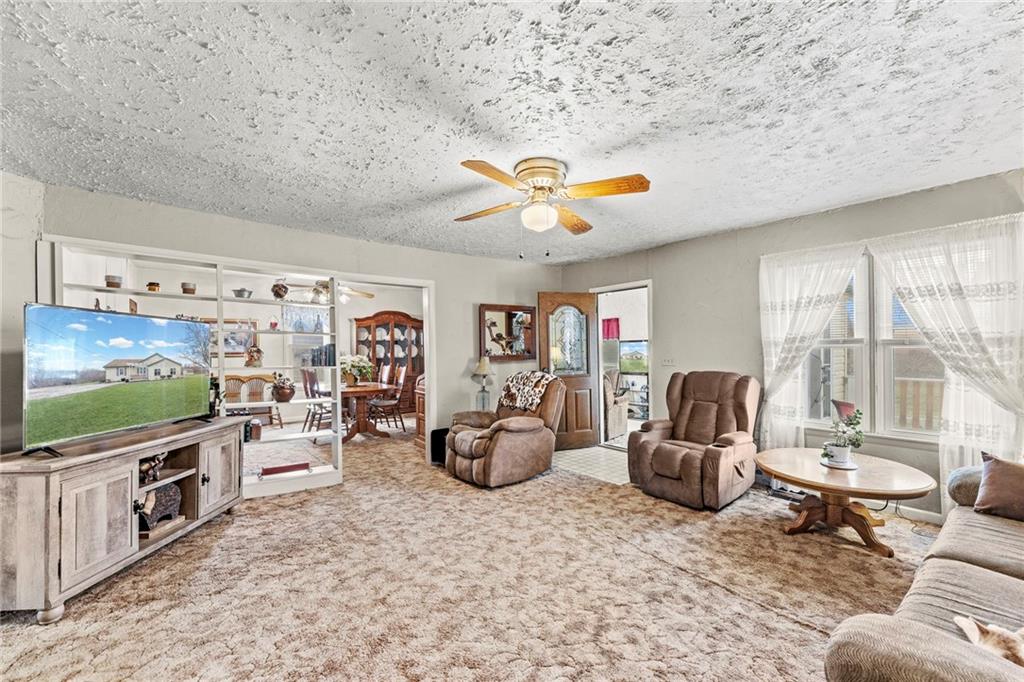 314 Northeast 550th Road Warrensburg, MO 64093 - Photo 8 of 60