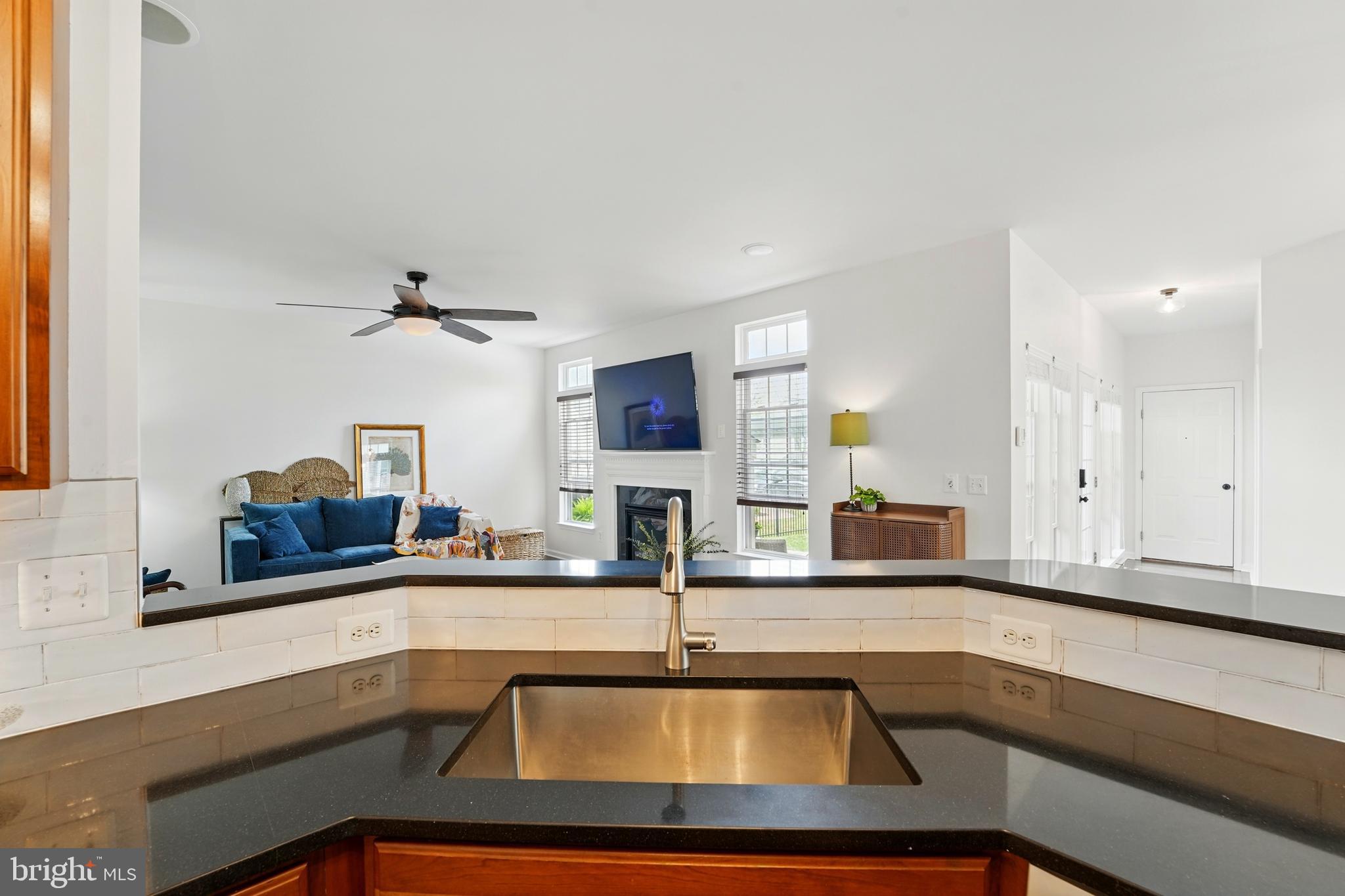 6712 Eldermill Lane Gainesville, VA 20155 - Photo 54 of 56 a kitchen with a sink and a window