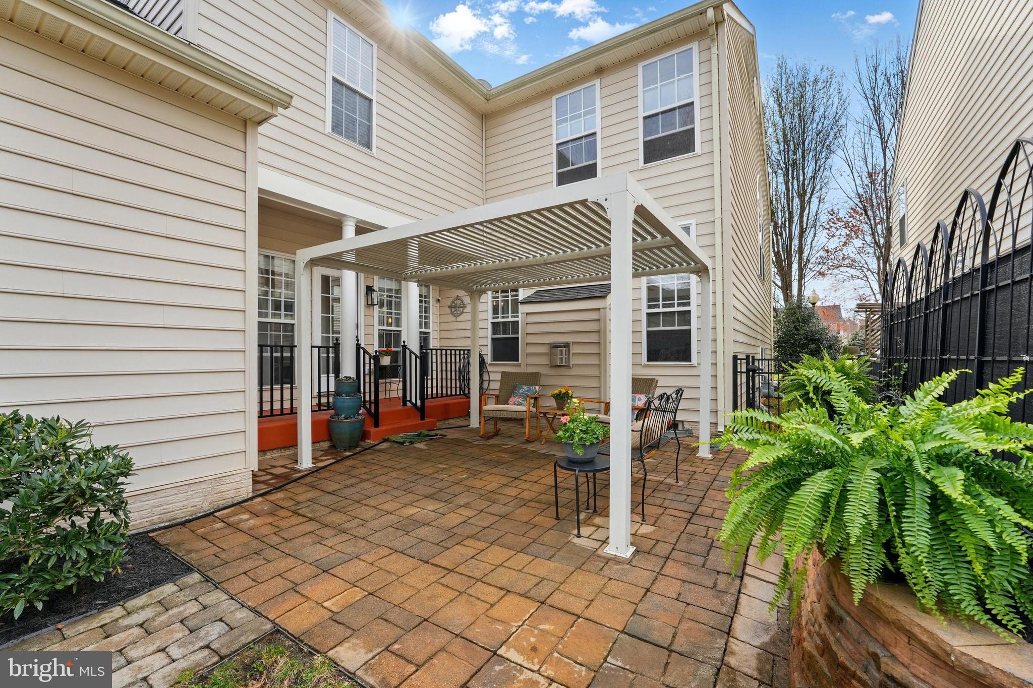6712 Eldermill Lane Gainesville, VA 20155 - Photo 45 of 56 a view of a house with porch and sitting area