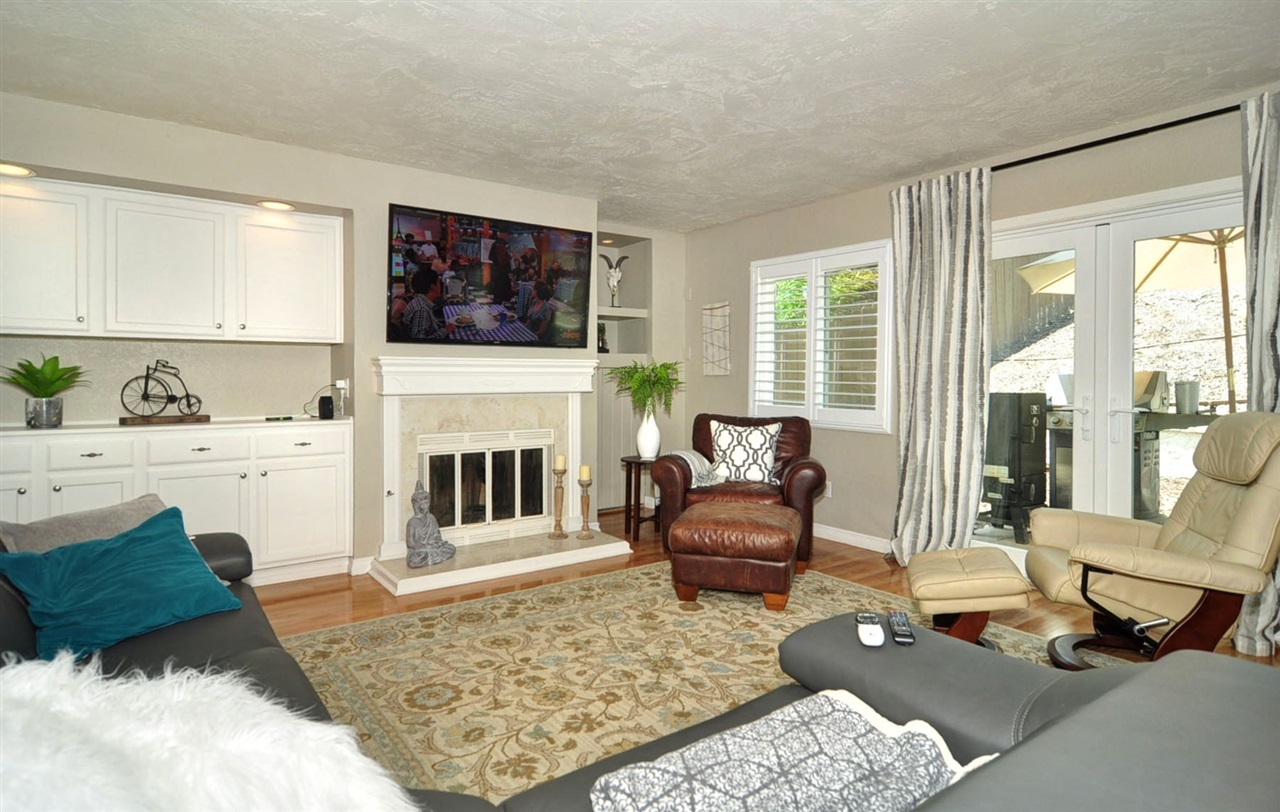 4782 Gateshead Road Carlsbad, CA 92010 - Photo 14 of 25 Gallery Image 14
