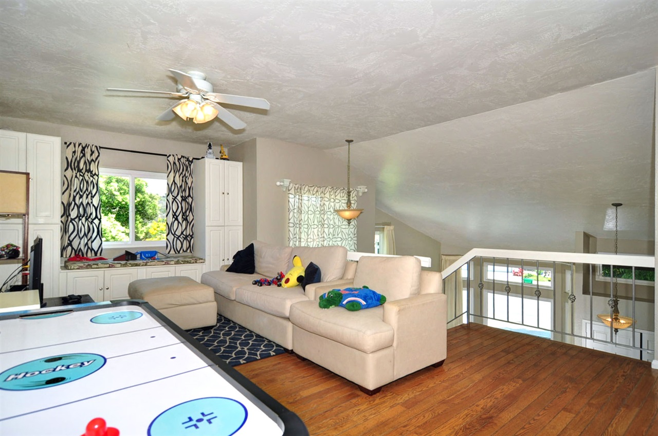 4782 Gateshead Road Carlsbad, CA 92010 - Photo 20 of 25 Gallery Image 20