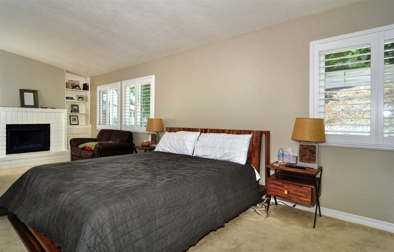 4782 Gateshead Road Carlsbad, CA 92010 - Photo 21 of 25 Gallery Image 21