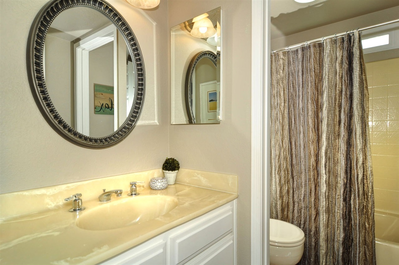 4782 Gateshead Road Carlsbad, CA 92010 - Photo 25 of 25 Gallery Image 25