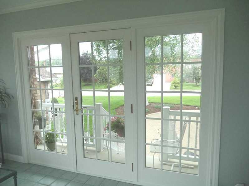 2379 Ritchie Street Aliquippa, PA 15001 - Photo 11 of 25 Sunroom.