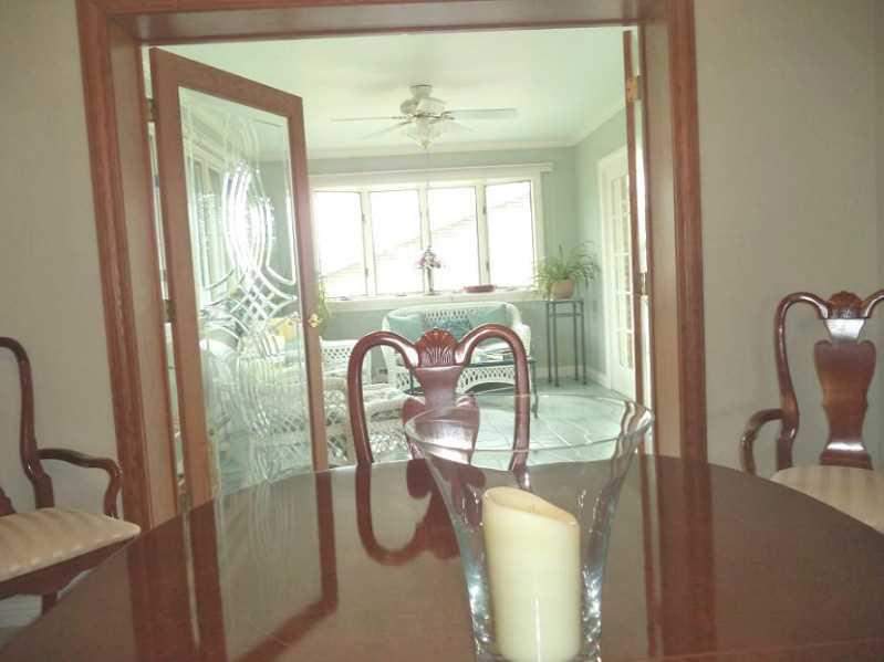 2379 Ritchie Street Aliquippa, PA 15001 - Photo 8 of 25 Dining Room.