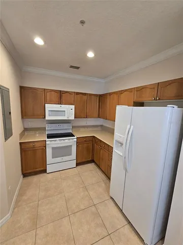 $1,775 | 8168 Boat Hook Loop, Unit 202, Windermere, FL 34786