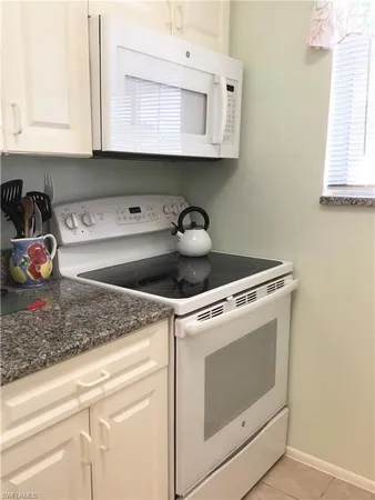 $6,300 | 766 Central Avenue, Unit 312, Naples, FL 34102