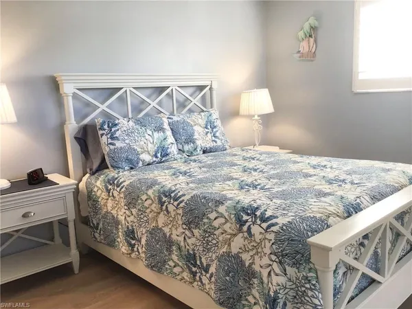 $6,300 | 766 Central Avenue, Unit 312, Naples, FL 34102