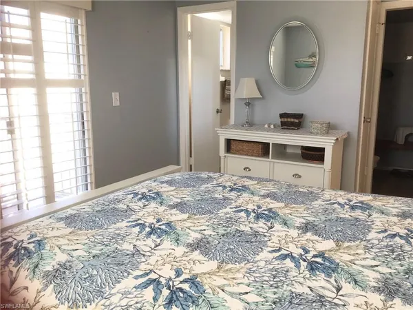 $6,300 | 766 Central Avenue, Unit 312, Naples, FL 34102