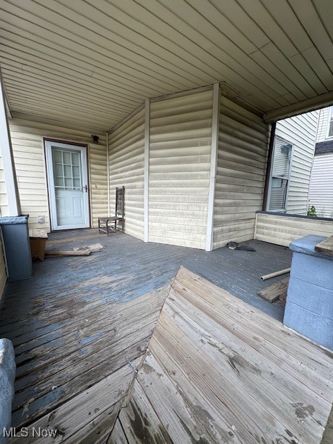3454 Fulton Road Cleveland, OH 44109 - Photo 3 of 19 Front Porch