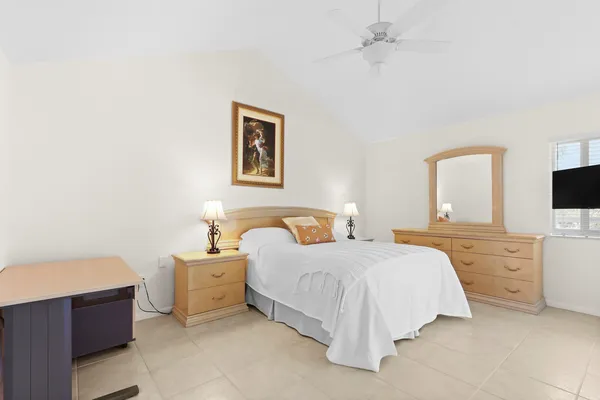 $1,199,000 | 327 Ridge Road, Jupiter, FL 33477