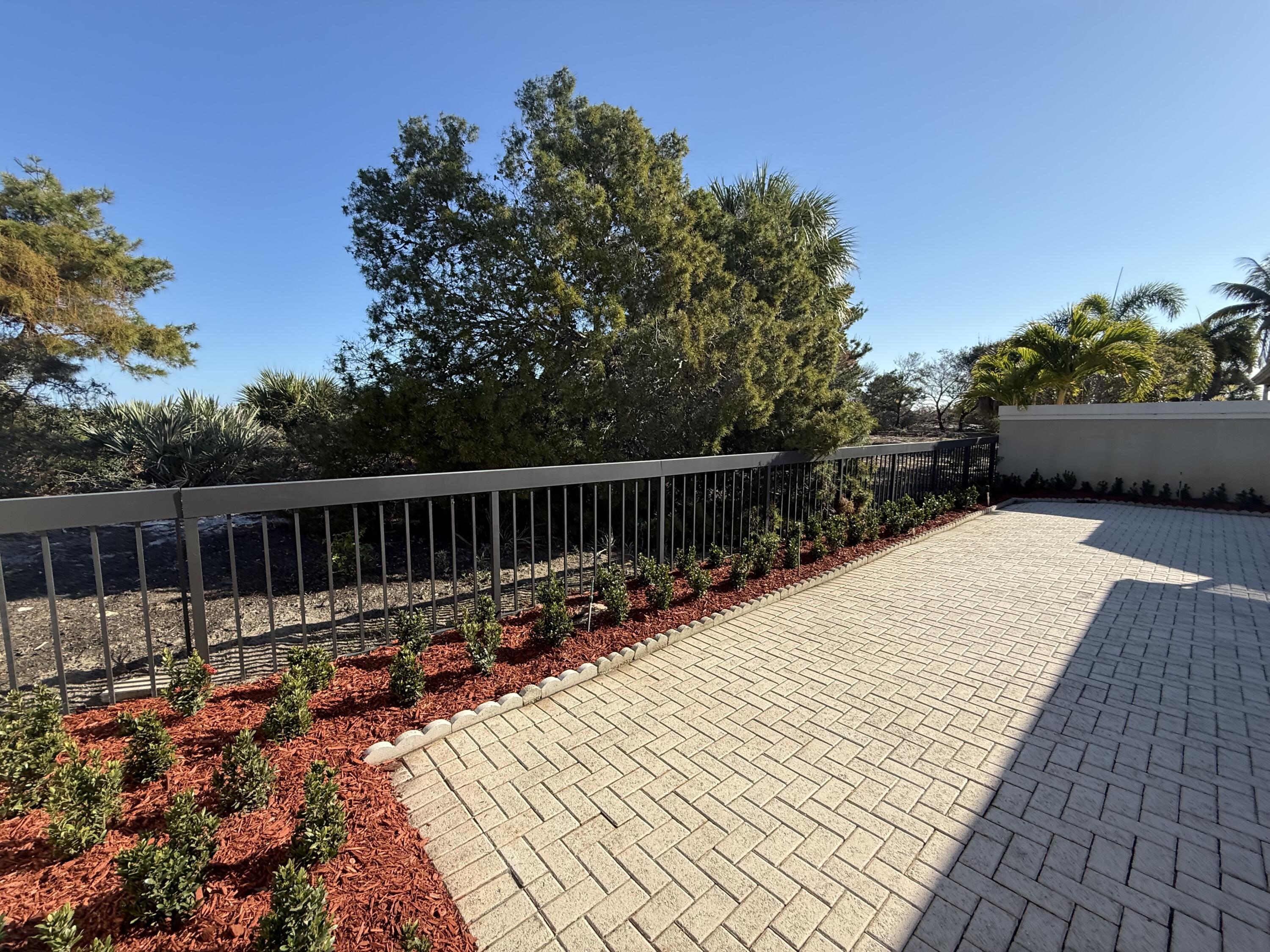 327 Ridge Road Jupiter, FL 33477 - Photo 3 of 4 IMG_2159