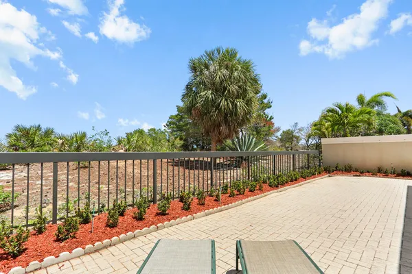 $1,199,000 | 327 Ridge Road, Jupiter, FL 33477