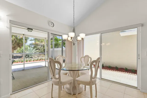 $1,199,000 | 327 Ridge Road, Jupiter, FL 33477