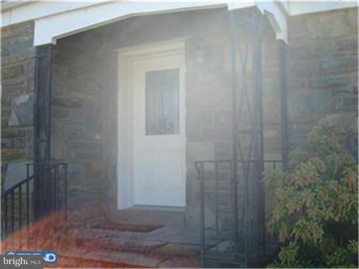 713 Knox Road Villanova, PA 19085 - Photo 3 of 24
