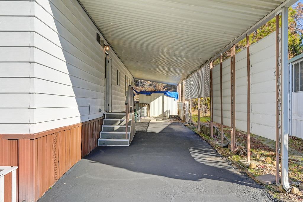 2874 Hidden Springs Circle Placerville, CA 95667 - Photo 7 of 41 a view of entryway