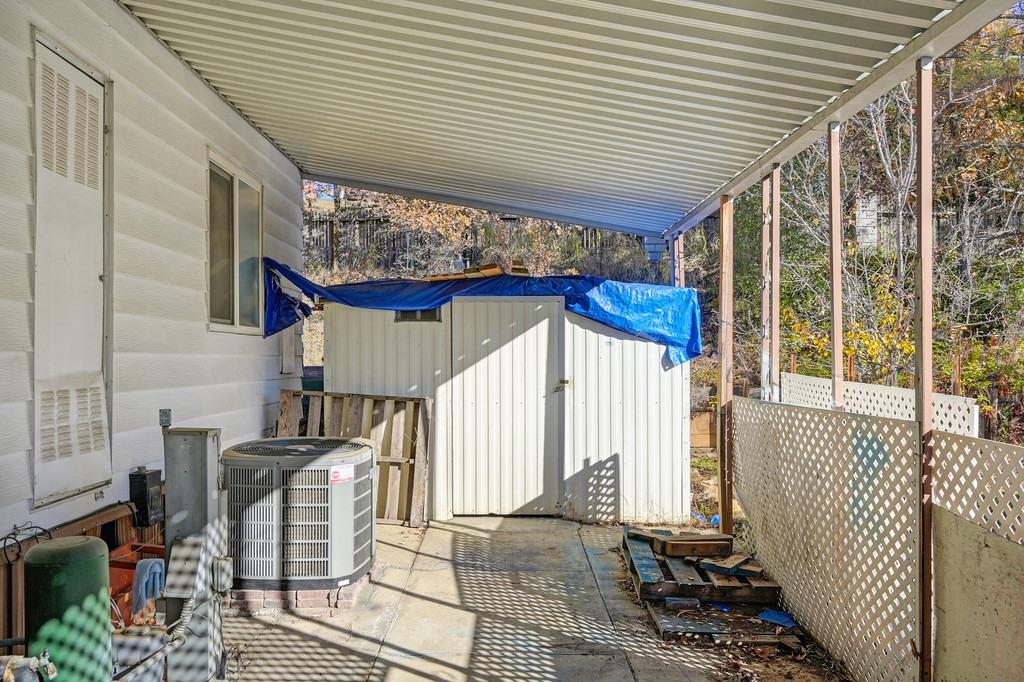 2874 Hidden Springs Circle Placerville, CA 95667 - Photo 8 of 41 a view of entryway with wooden floor