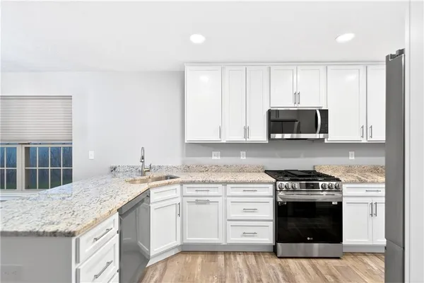 $349,900 | 734 Sandstone Way, Rostraver Township, PA 15012