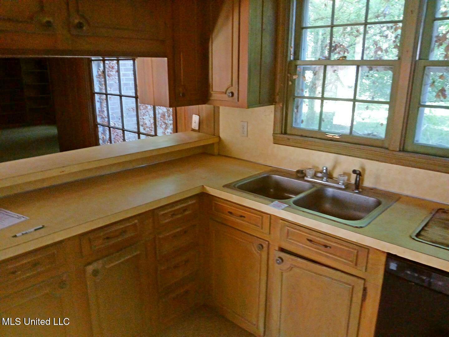 107 Treadway Circle Hollandale, MS 38748 - Photo 2 of 34 41-Jul 15 2025 05_37pm-NgRd - Copy