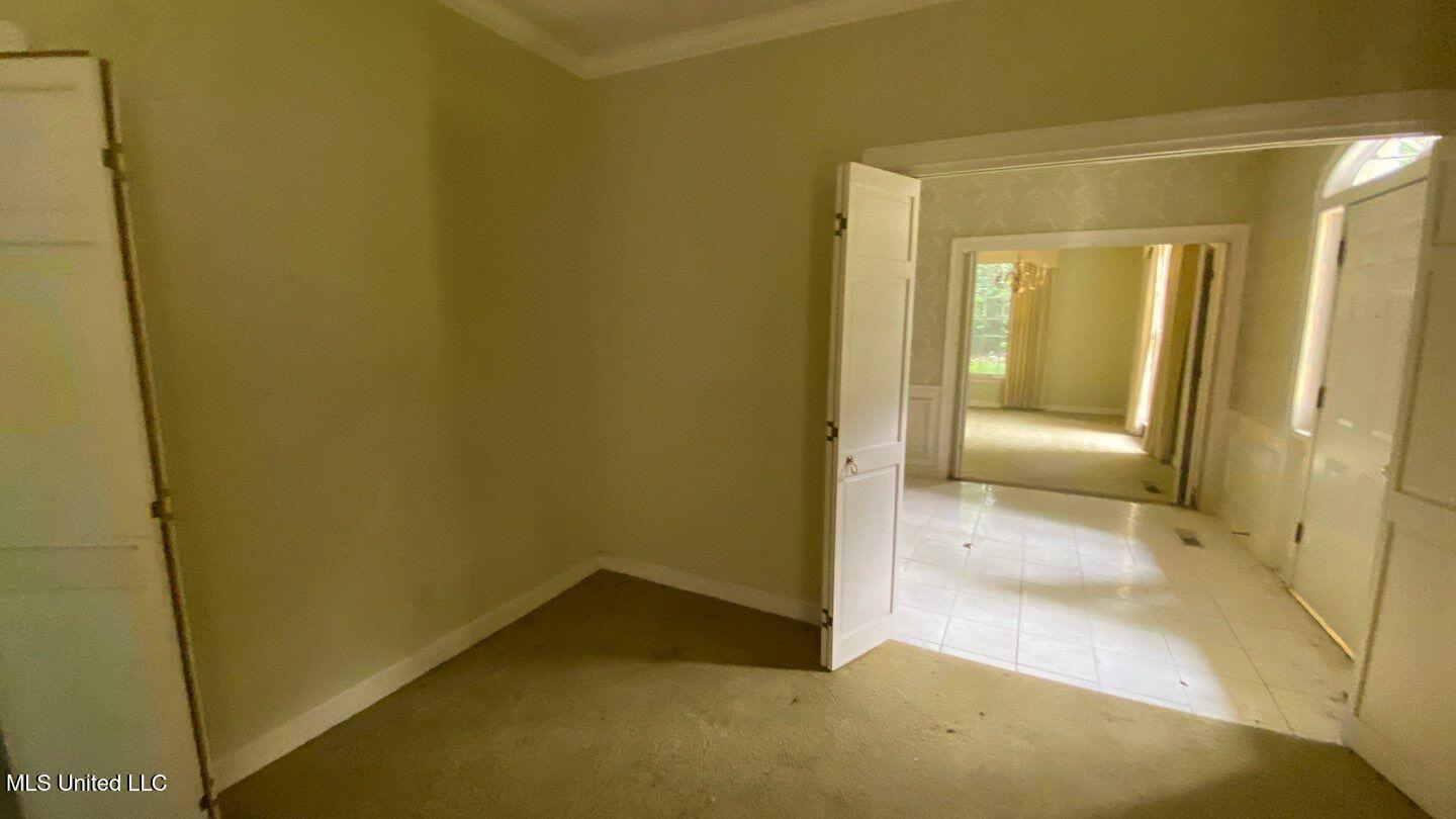 107 Treadway Circle Hollandale, MS 38748 - Photo 10 of 34 163-Jun 04 2025 02_29pm-K84g