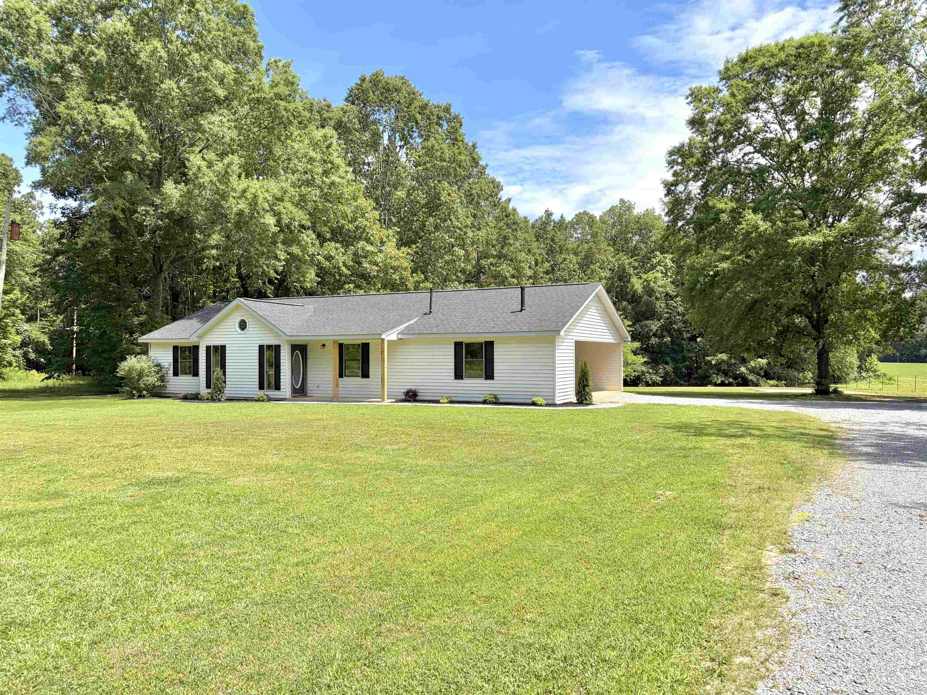 640 Red Bird Road Middleton, TN 38052 - Photo 1 of 30