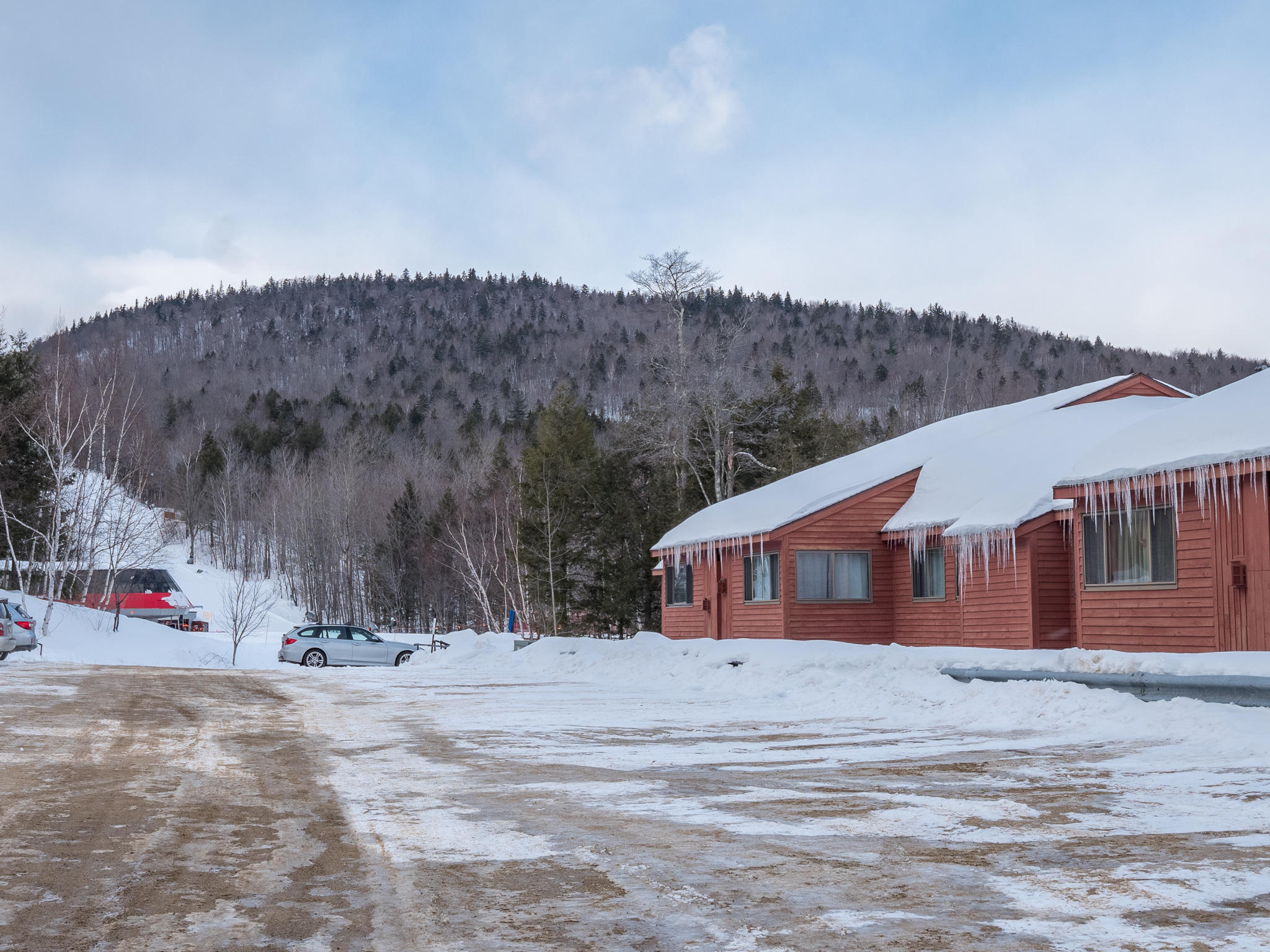 372 Skiway Road, Unit 211 Newry, ME 04261 - Photo 1 of 4 North Peak 2 203-13