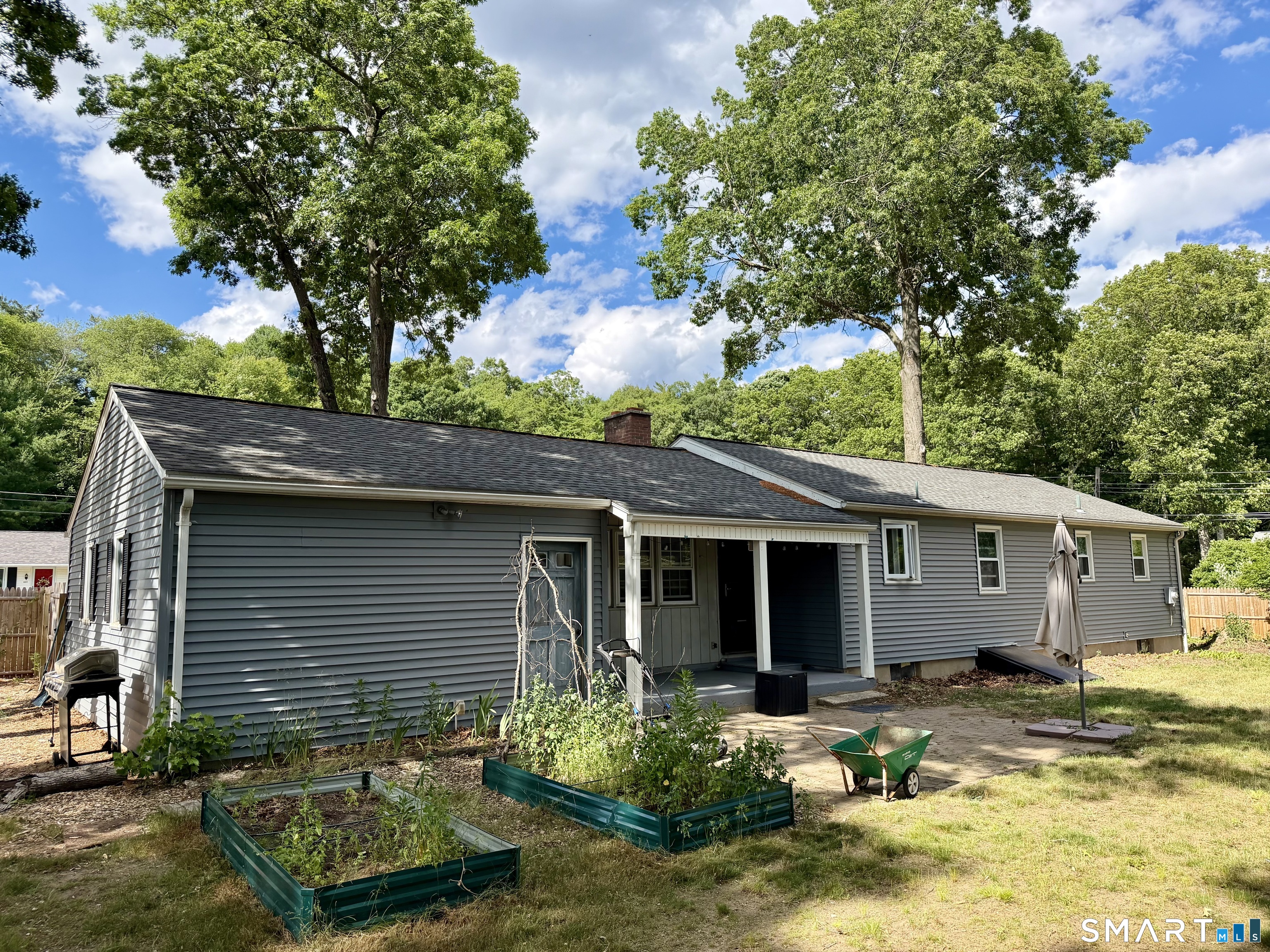 4 Betty Road Enfield, CT 06082 - Photo 25 of 30