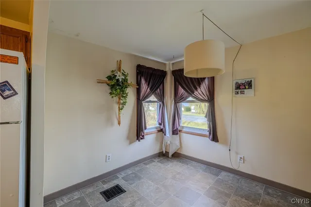 $189,900 | 3006 Highway 31, Lenox, NY 13032