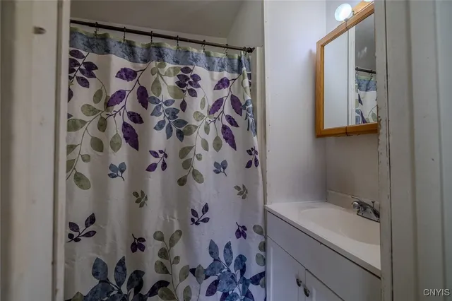 $189,900 | 3006 Highway 31, Lenox, NY 13032