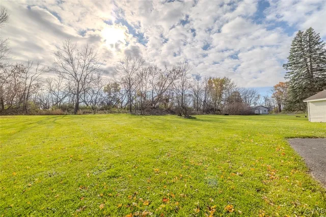 $189,900 | 3006 Highway 31, Lenox, NY 13032