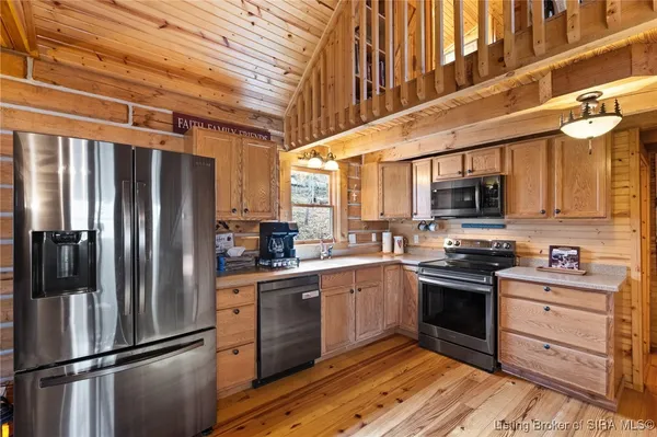 $395,000 | 10563 Deer Drive, Birdseye, IN 47513