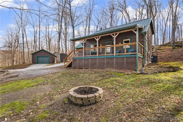 $410,000 | 10563 Deer Drive, Birdseye, IN 47513