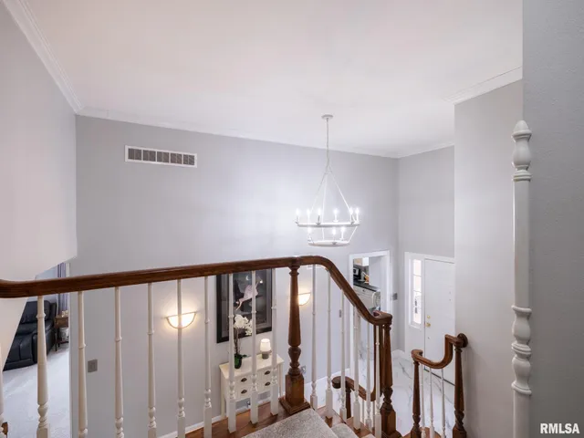 $289,500 | 1808 St Clair Drive, Pekin, IL 61554