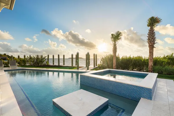$7,299,000 | 1002 Snapper Lane, Key Largo, FL 33037